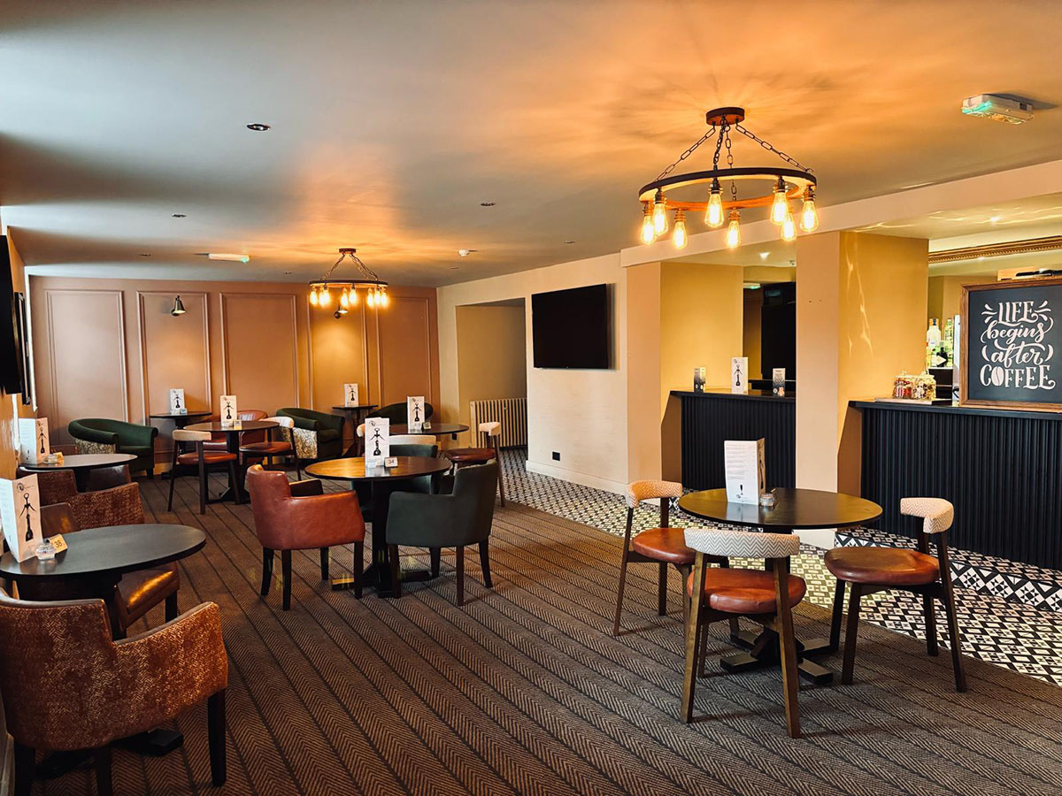 Lounge Bar Kirkcaldy